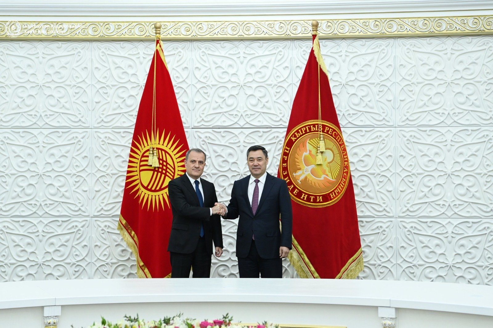 Ceyhun Bayramov Qırğızıstan Prezidenti ilə görüşdü