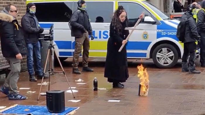 İsveç Quranın yandırılması ilə növbəti etiraz aksiyası keçirib