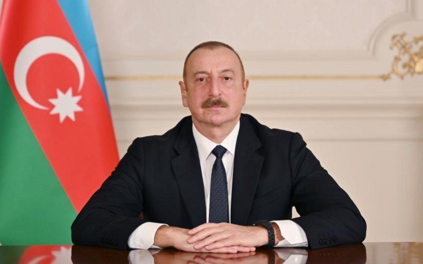 Prezident İlham Əliyev və Aleksandr Lukaşenko mətbuata bəyanatlarla çıxış edirlər