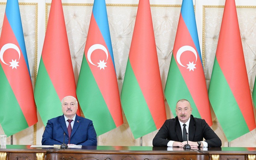 Lukaşenko: Belarus və Azərbaycan sənaye sahəsində əməkdaşlığı əhəmiyyətli dərəcədə genişləndirməyə hazırdır