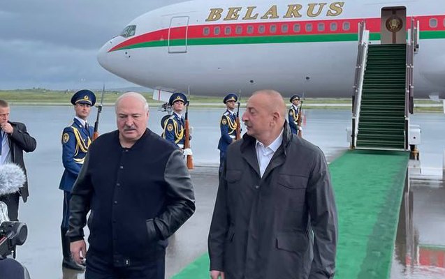 Əliyev Lukaşenkonu Füzulidə qarşıladı - Fotolar
