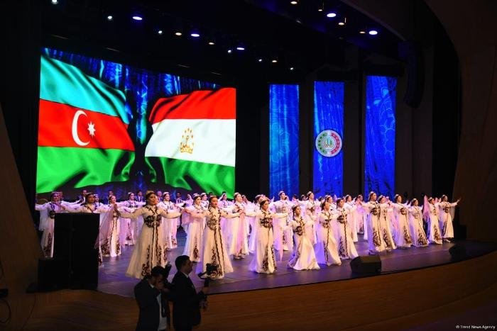 Bakıda Tacikistan Mədəniyyət Günləri açılıb (foto)