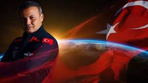 Türkiyənin ilk astronavtı Kocaeli şəhərində avtomobil qəzasına düşdü -