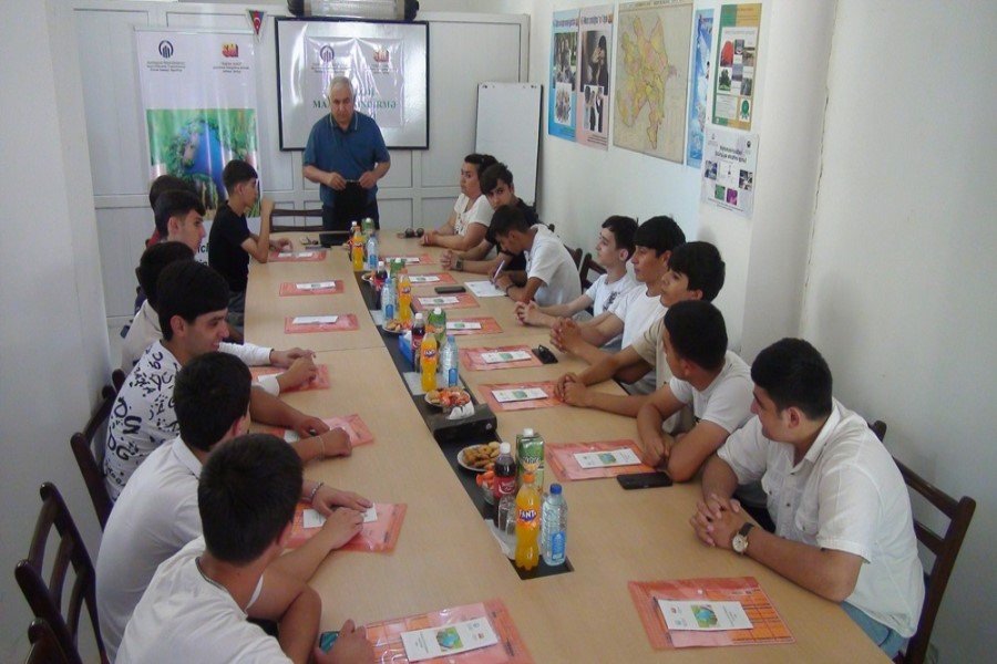 "Gənclər ətraf mühitin keşiyində” adlı layihə çərçivəsində seminar keçirilib - FOTOLAR