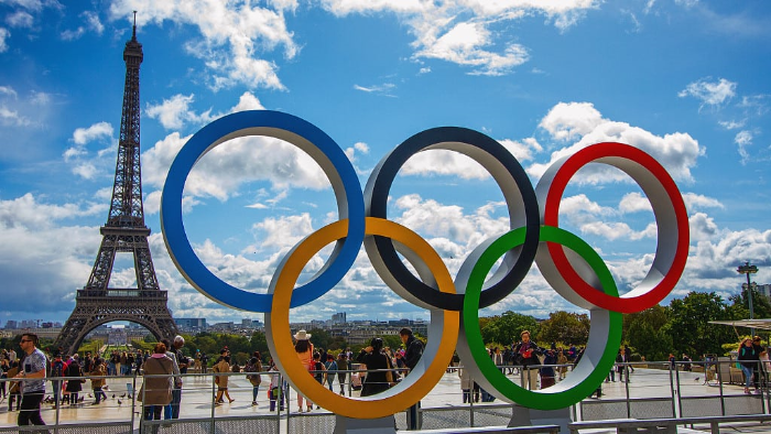 İlk yarışlar Parisdə keçirilən Olimpiya Oyunlarında başladı
