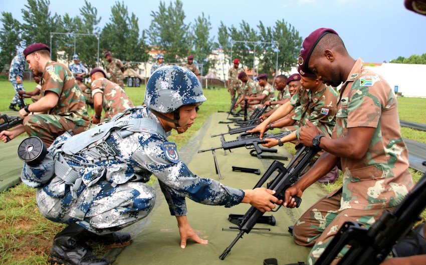 Çin Afrika ölkələrinin hərbçilərinə təlimlər keçəcək