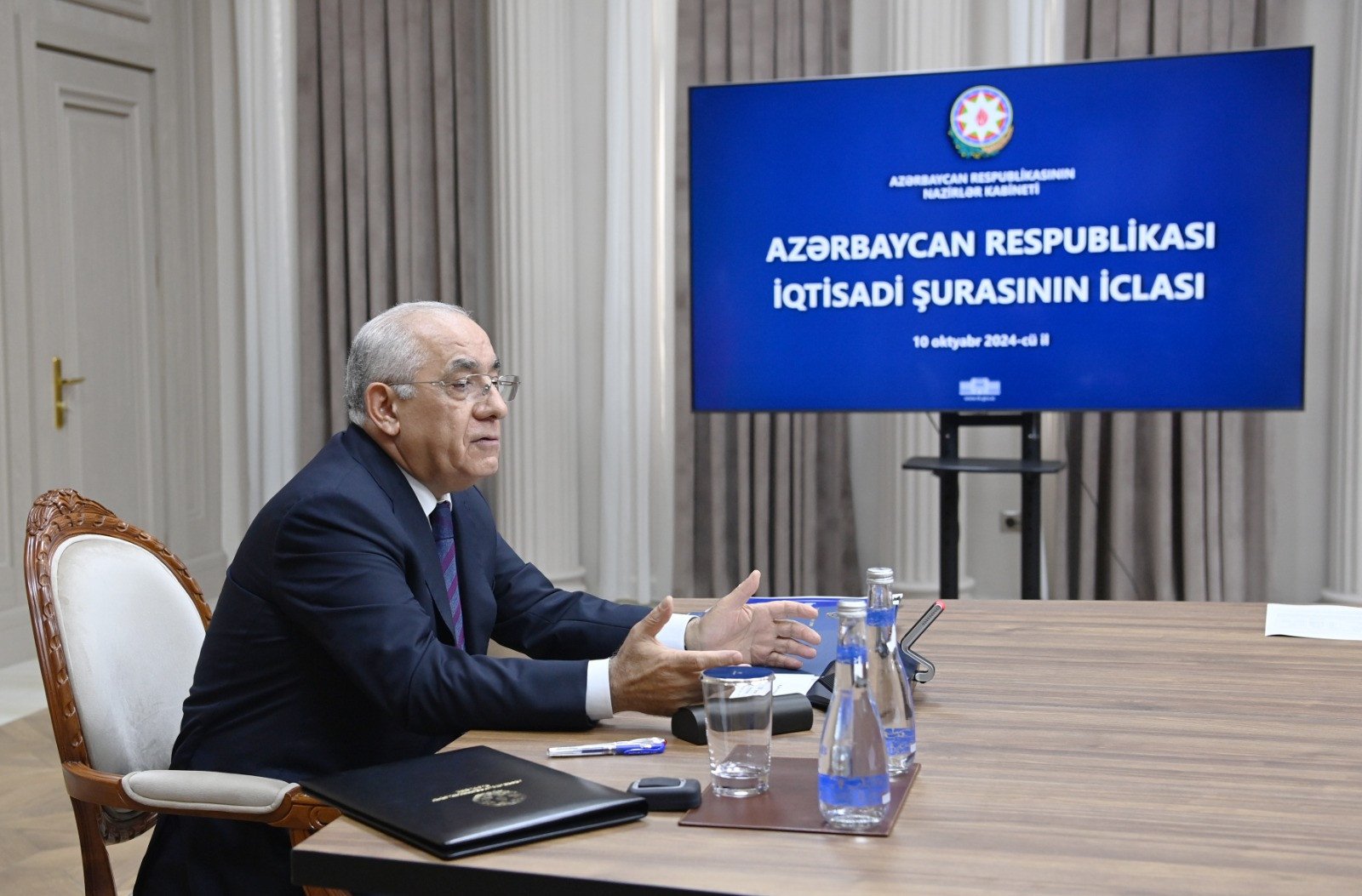 Baş nazir İqtisadi Şuranın iclasını çağırdı - Məmurlara tapşırıqlar verdi