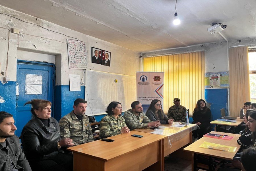 Peşə Məktəbində Müharibə Veteranları ilə görüş keçirilib - FOTOLAR