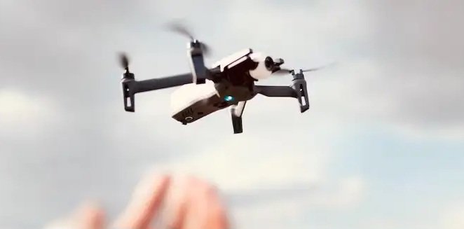 Cinayətkarlar Britaniya həbsxanalarına qaçaqmalçılıq aparmaq üçün dron operatorlarını işə götürürlər