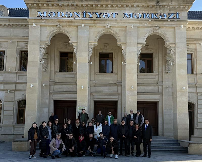 Azərbaycan Dövlət Akademik Rus Dram Teatrı Balakən şəhərinin sakinləri qarşısında iki tamaşa ilə çıxış edib