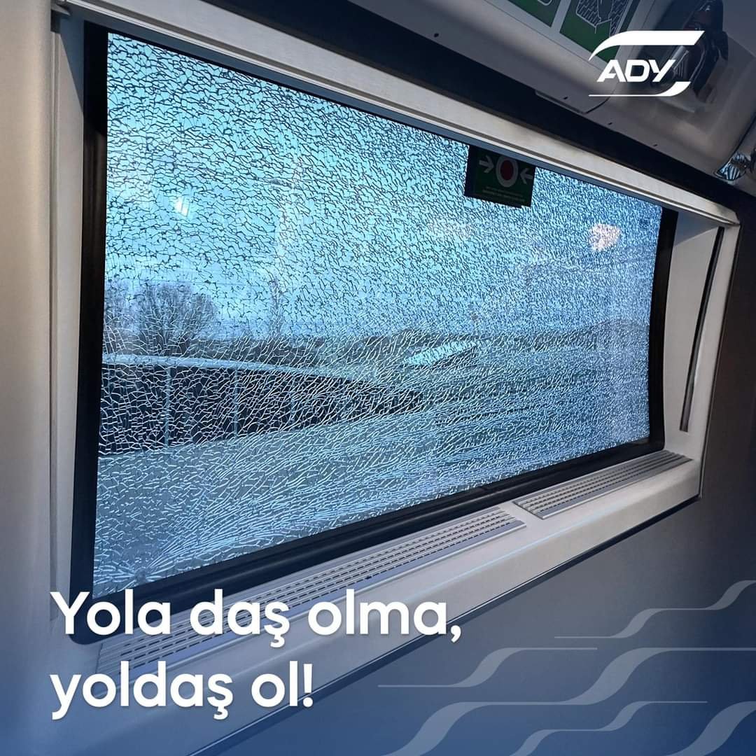 Yola daş olma, yoldaş ol!