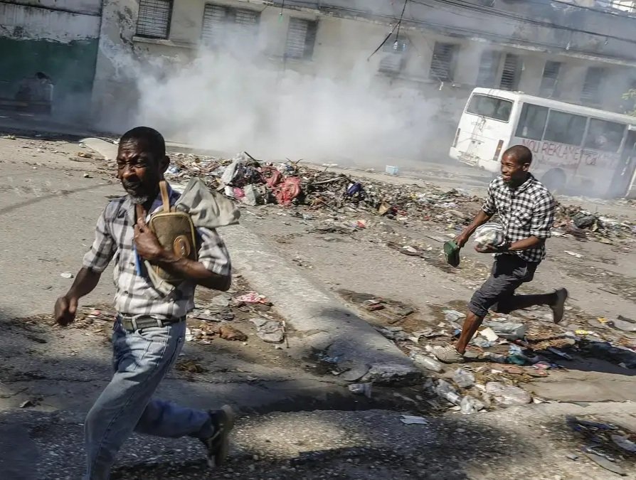 BMT: Haitidə bir həftə ərzində 200-dən çox sakin dəstələrdən birinin üzvləri tərəfindən öldürülüb