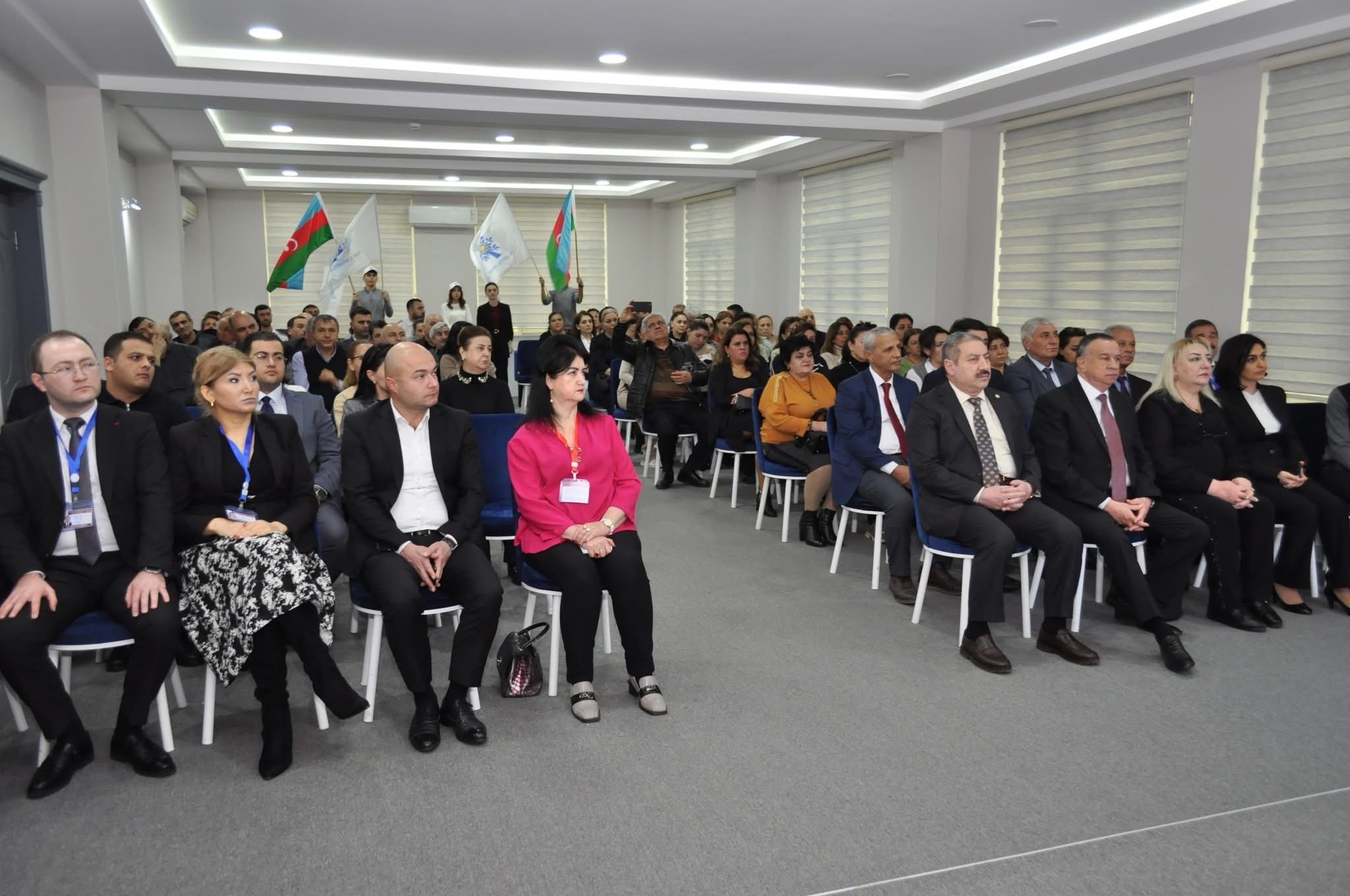 Nərimanov rayonunda Bələdiyyə seçkilərinə namizədlərlə seçicilərin növbəti görüşü keçirilib - FOTOLAR