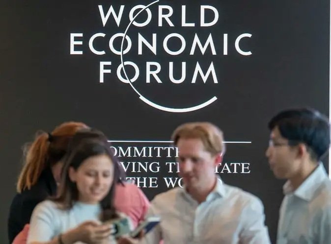 WEF ekspertləri 2025-ci ildə qlobal iqtisadi tənəzzülü gözləyirlər