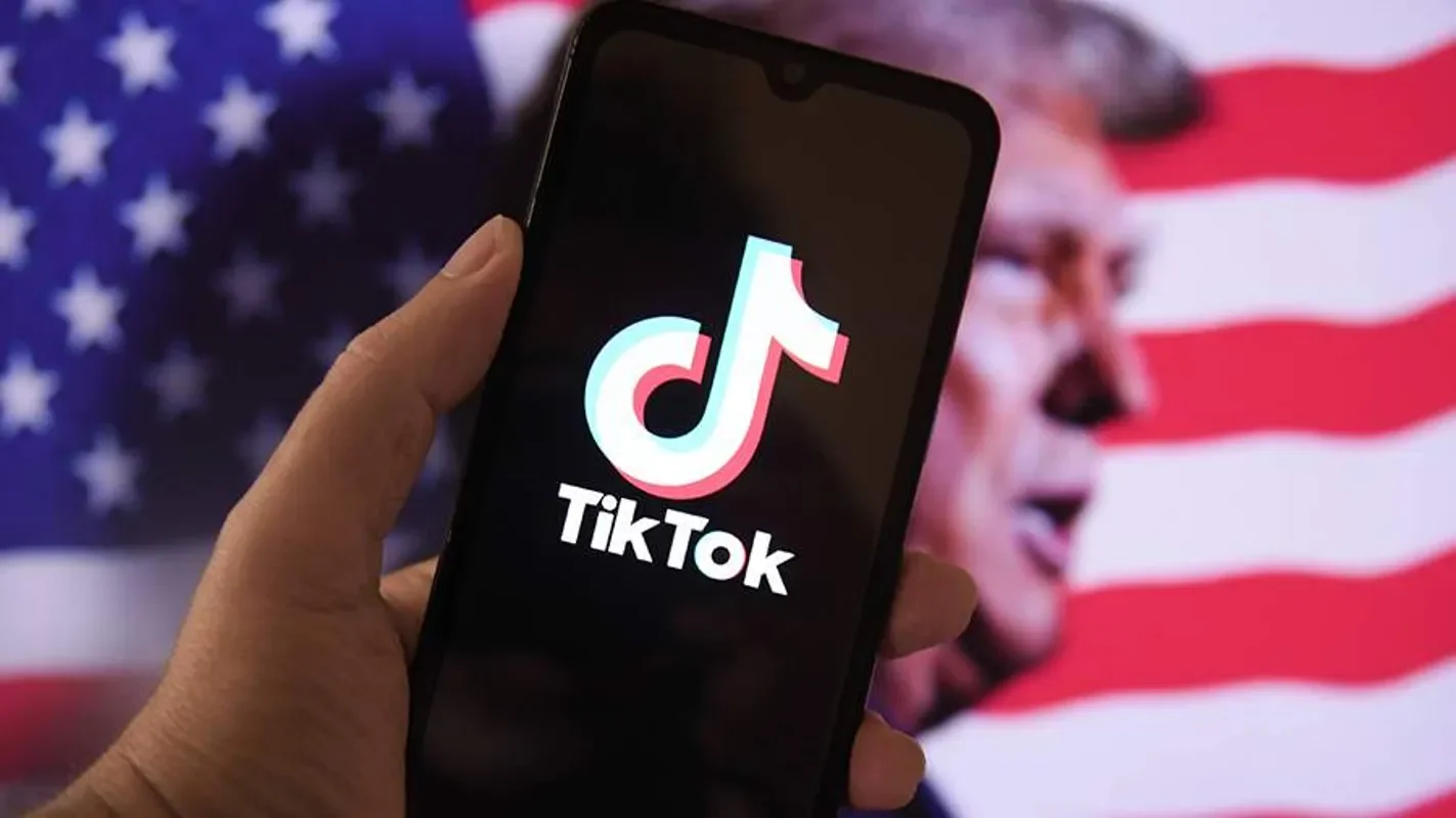 TikTok Trampın zəmanətindən sonra ABŞ-da fəaliyyətini bərpa etmək qərarına gəlib