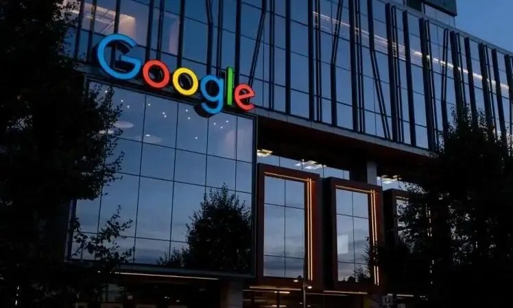 Böyük Britaniyada Google-a qarşı antiinhisar araşdırması başlayıb