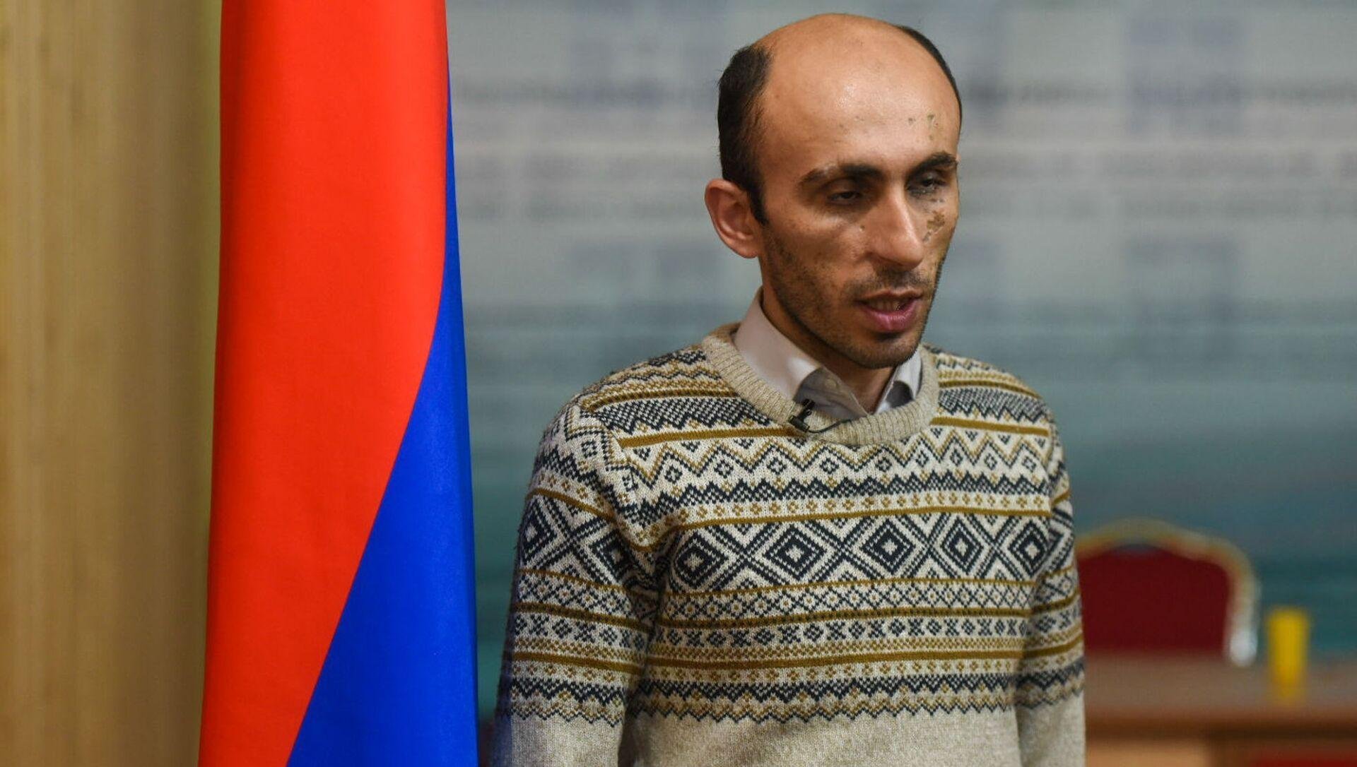 Konqresdə erməni lobbisinin məzhəkəsi - təlxəklərin dəyişməyən rolları - ŞƏRH