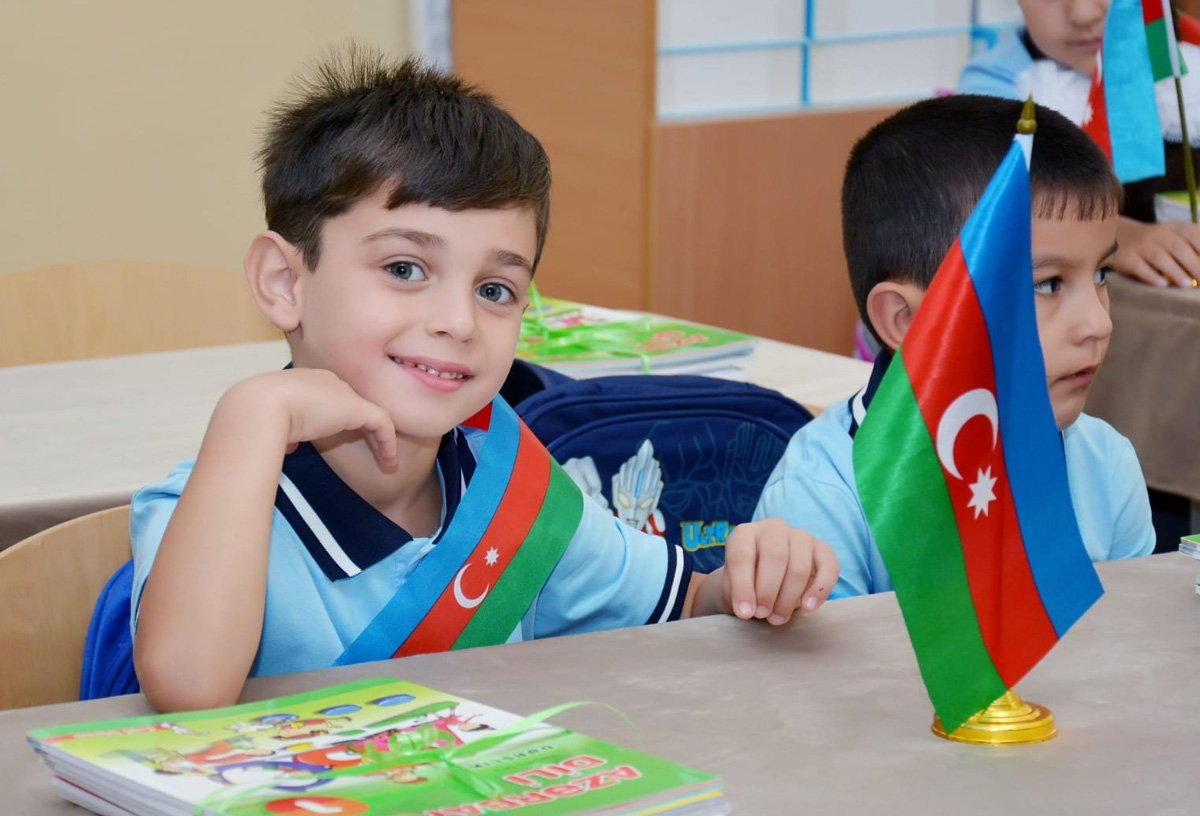 Valideynlərin nəzərinə! - Məktəb və müəllim seçimini ləğv etmək olar