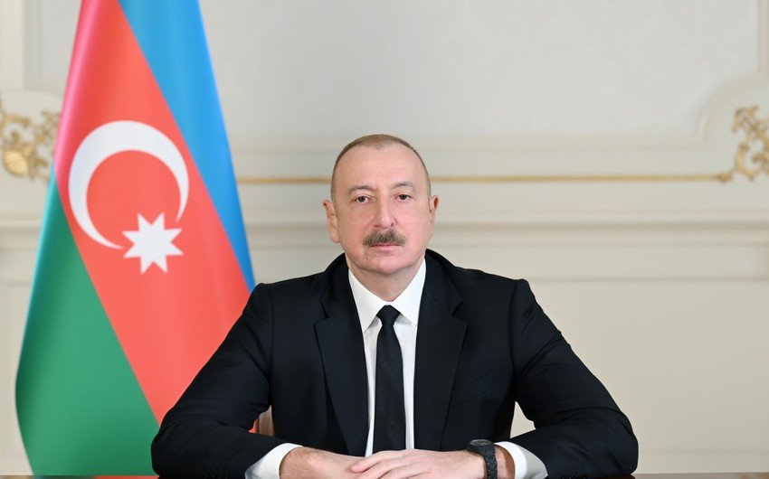 İlham Əliyev Polşa Prezidentini təbrik edib