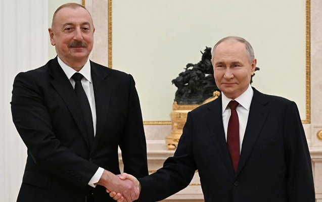 Putin İlham Əliyevi təbrik etdi