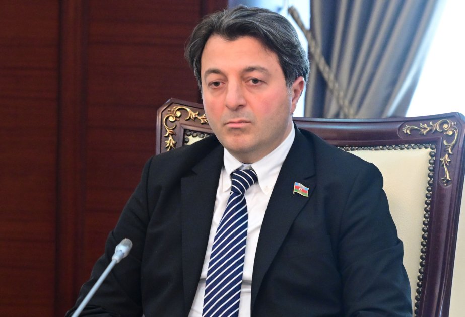 Deputat: "Korsika xalqı müstəqilliyi haqq edir"