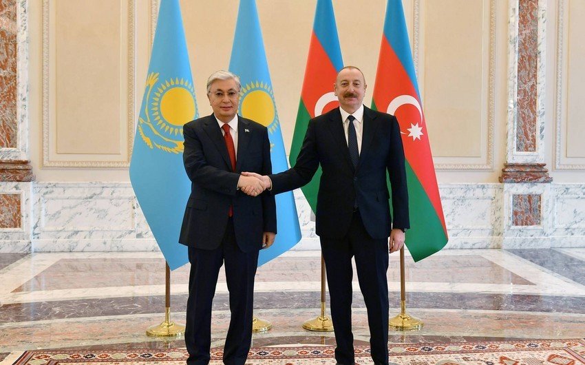 İlham Əliyev qazaxıstanlı həmkarını ad günü münasibəti ilə təbrik edib