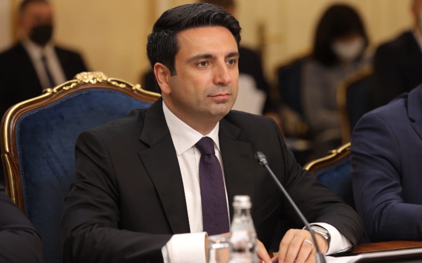 Alen Simonyan: Azərbaycan və Ermənistan arasında danışıqlar dövlət başçıları formatında keçirilə bilər