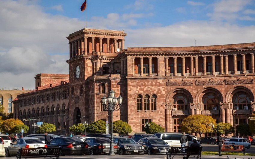 İrəvana yaranacaq etimad amili - Rusiyanın bazasının mümkün bağlanması - ŞƏRH