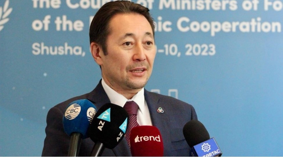 Kayrat Sarıbay: “Azərbaycan AQEM çərçivəsində Qadınlar Şurasının yaradılmasını istəyir”