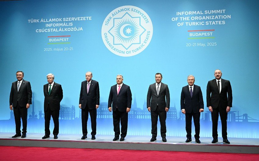 Budapeştdə Türk Dövlətləri Təşkilatının Dövlət başçılarının qeyri-rəsmi Zirvə görüşü keçirilib - YENİLƏNİB