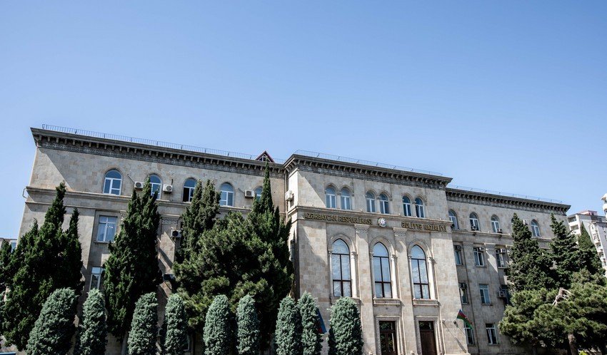 Ədliyyə orqanlarına qulluğa qəbulla bağlı test imtahanı keçiriləcək