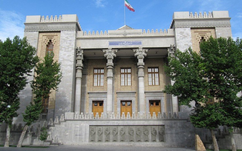 İran XİN G7 liderlərinin birgə bəyanatını pisləyib
