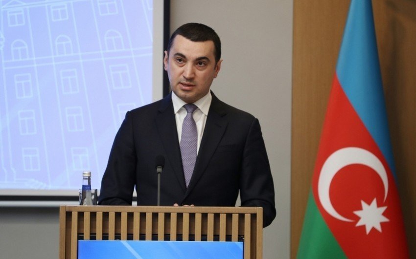 Ayxan Hacızadə: 60-dan çox Azərbaycan vətəndaşı İran sərhədini keçib