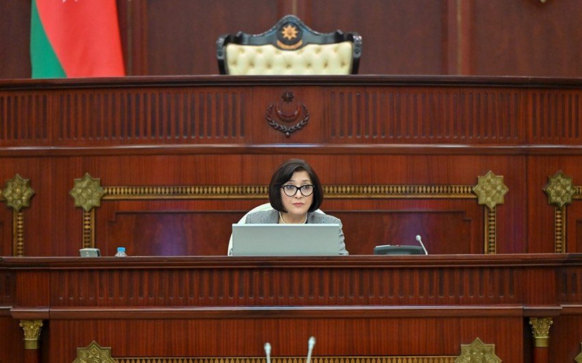 Sahibə Qafarova: “QDİƏT ölkələri süni intellekt üçün hüquqi baza formalaşdırmalıdır”