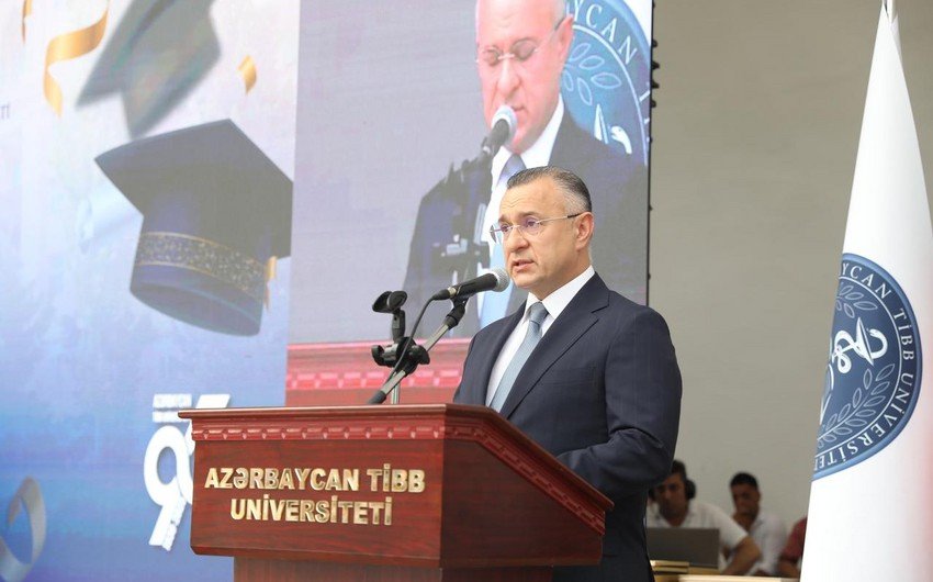 Səhiyyə naziri: Yüksəkixtisaslı kadrların hazırlanması daim prioritetdir