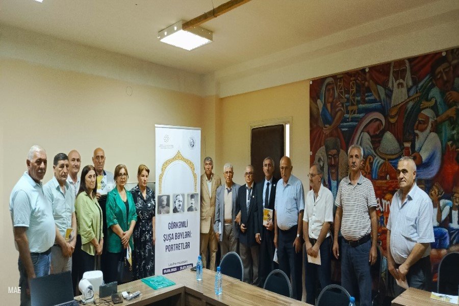 “Görkəmli Şuşa Bəyləri – Portretlər” layihəsinin təqdimatı keçirilib - FOTOLAR