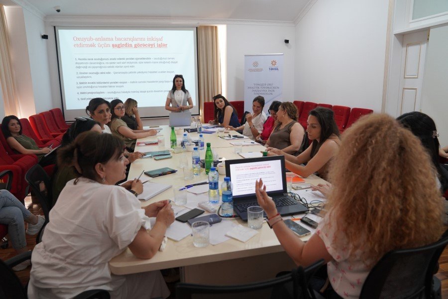 Tənqidi oxu – analitik təfəkkürün inkişafına dair təşəbbüslər" layihəsi çərçivəsində seminar keçirilib - FOTOLAR