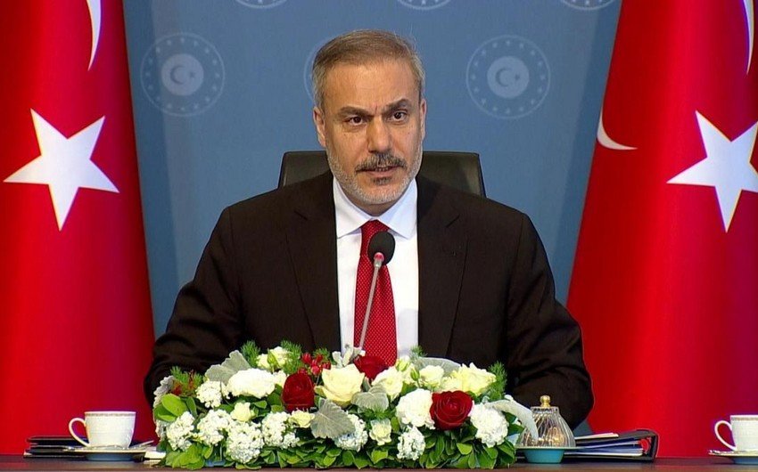 Hakan Fidan Suriyadakı vəziyyətlə bağlı: Təhlükəsizliyimizə təhdid olsa, müdaxilə edəcəyik