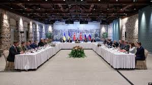 UKRAYNA VƏ RUSİYA RƏSMİLƏRİ GÖRÜŞÜB