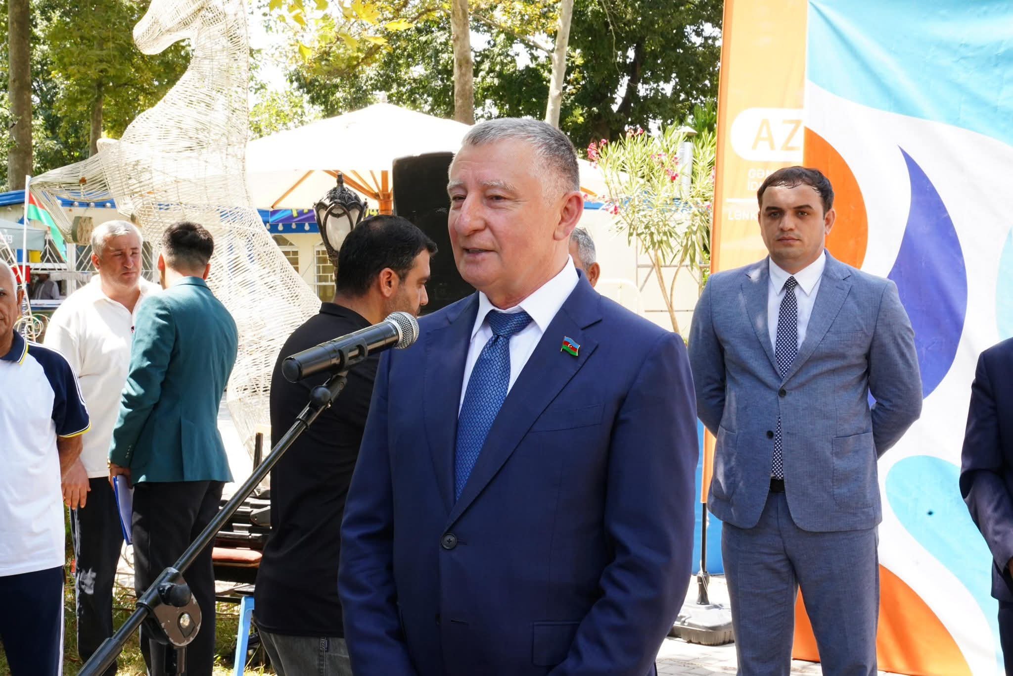 Deputat Məşhur Məmmədov Masallıda “II Regional Gənclər Festivalı”nda iştirak edib