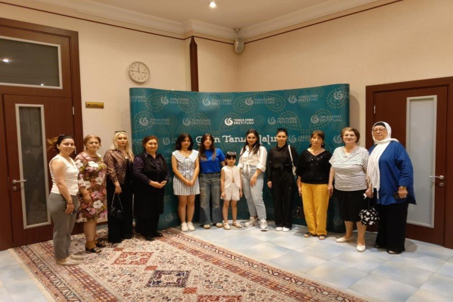 "Toxuculuq və  ebru sənətinin öyrədilməsi" adlı layihəsi uğurla davam edir - FOTOLOR