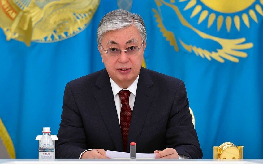 Tokayev: Məhdud nəqliyyat əlaqələri dənizə çıxışı olmayan ölkələr üçün əsas çağırış olaraq qalır 