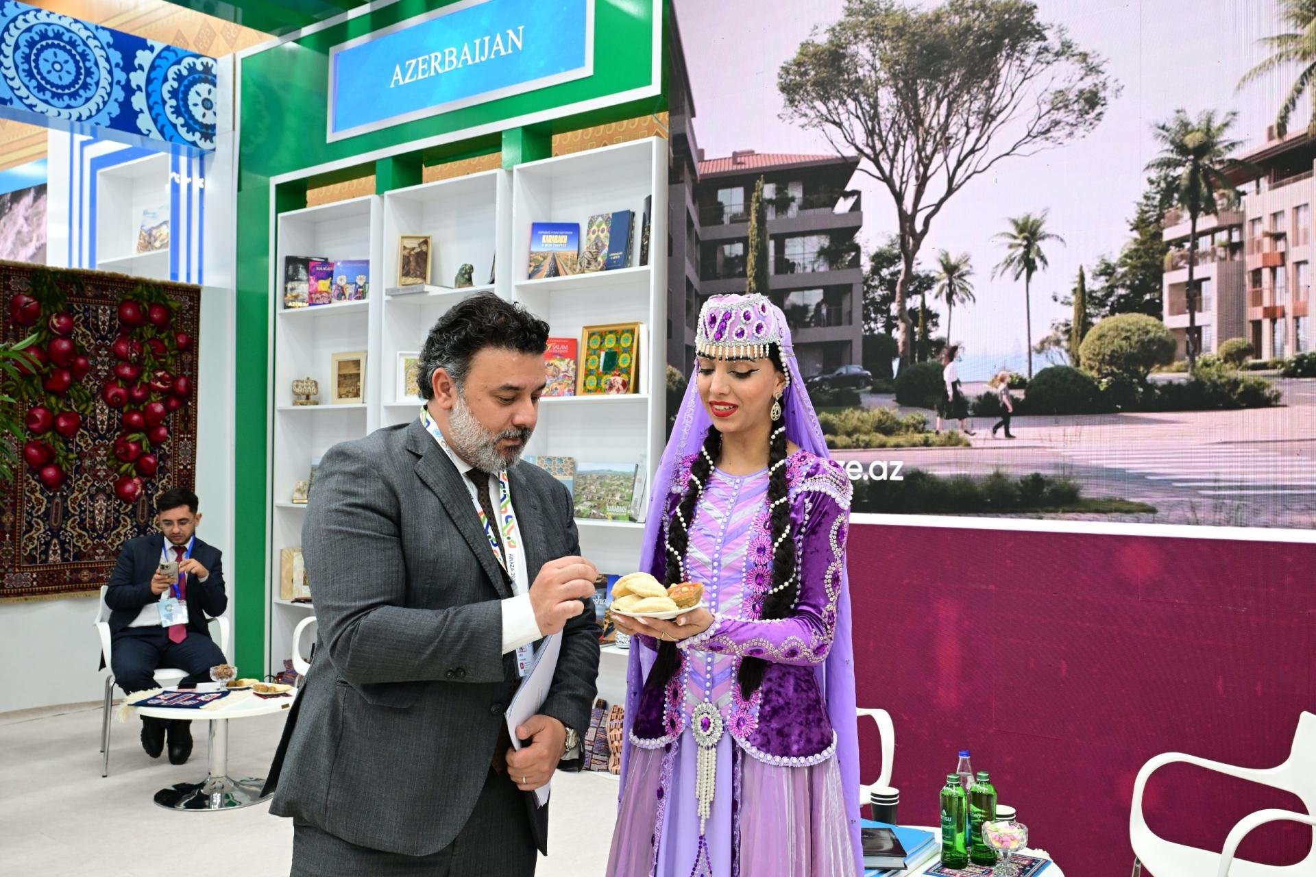 Bu gündən Türkmənistanda üçgünlük "Azərbaycan Milli Günləri" başlayır Bu gündən Türkmənistanda üçgünlük "Azərbaycan Milli Günləri" başlayır