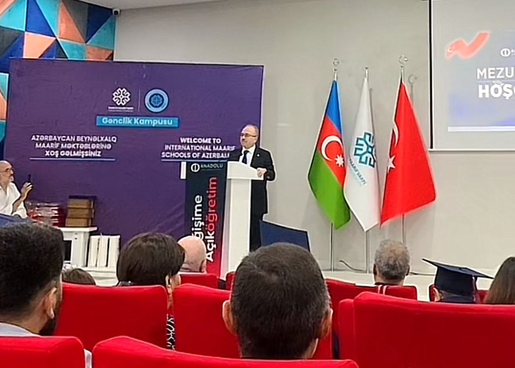 Anadolu Universiteti Bakıda Məzuniyyət Törəni Keçirdi - FOTOLAR