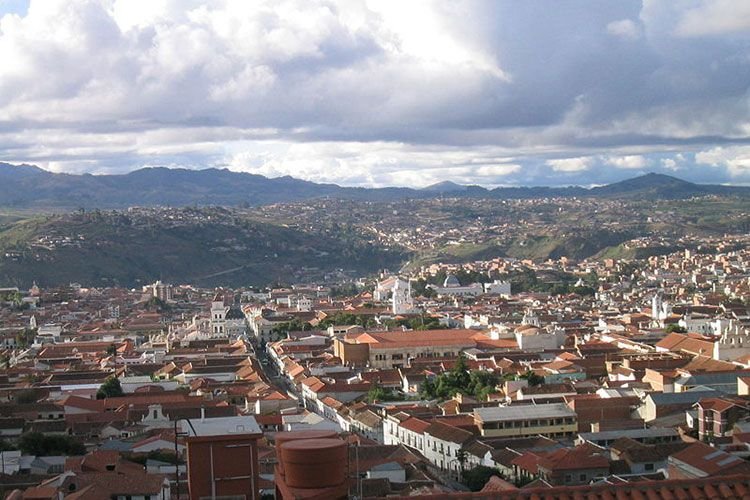 Boliviyada seçkilər ikinci tura qalıb