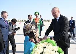 Üçrərəfli yüksək səviyyəli görüş