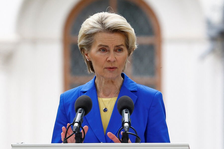 Flightradar von der Leyen təyyarəsi ilə əslində nə baş verdiyini açıqladı