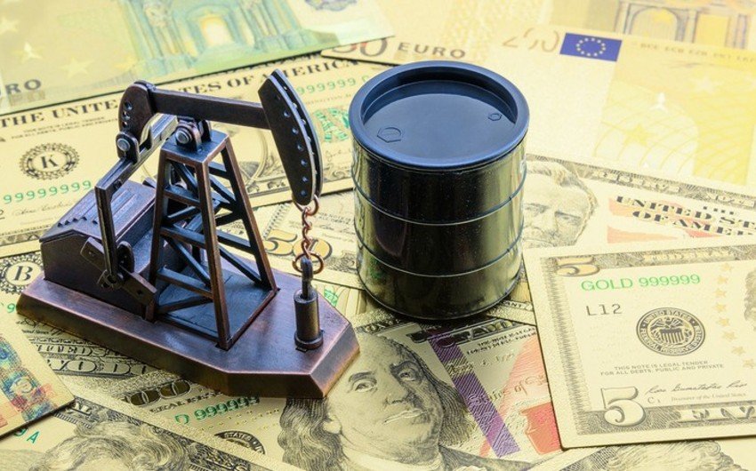 Dünya bazarlarında neft 1,5 dollardan çox ucuzlaşıb