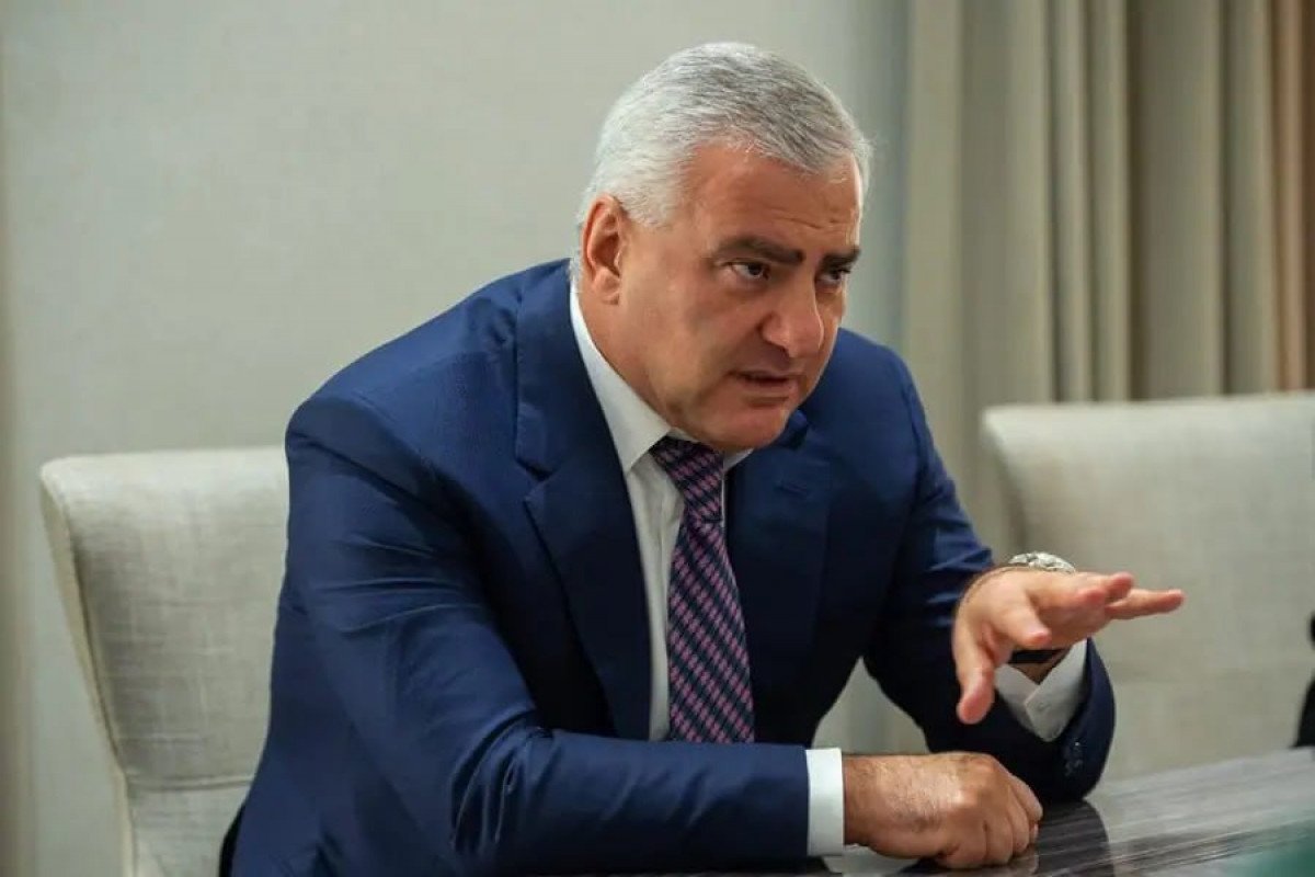 Məhkəmə Samvel Karapetyanı həbsdə saxlayıb 
