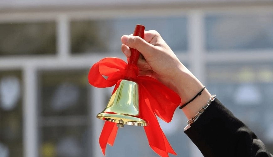 Kəlbəcərdə 33 il sonra ilk zəng çalınıb 